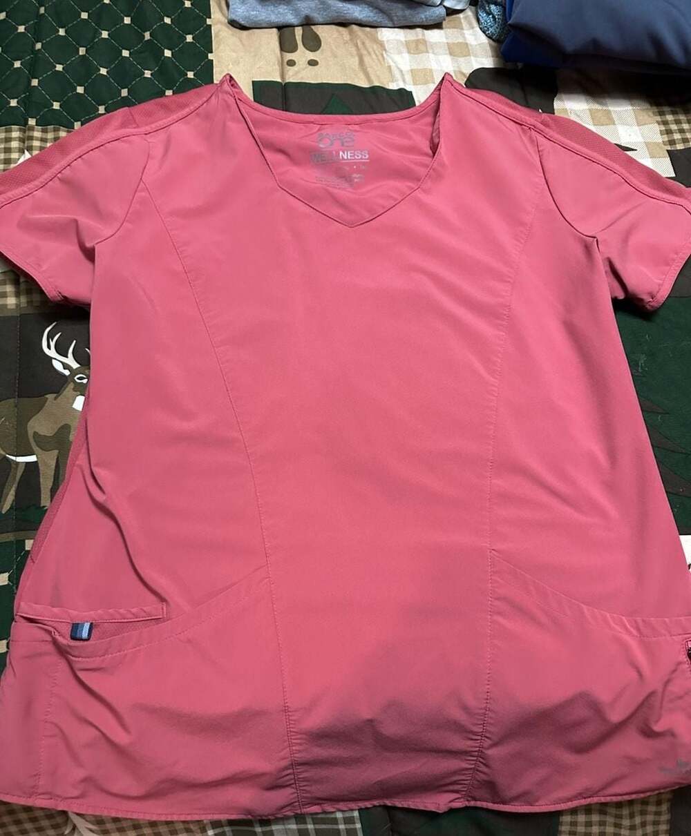 Barco One Wellness Women's V-Neck Scrub Top Pink